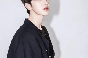 娱乐圈八卦吃瓜蔡徐坤,娱乐圈风云再起，揭秘“坤坤”背后的故事