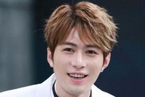 娱乐圈男明星吃瓜的,娱乐圈男明星的“吃瓜”日常揭秘